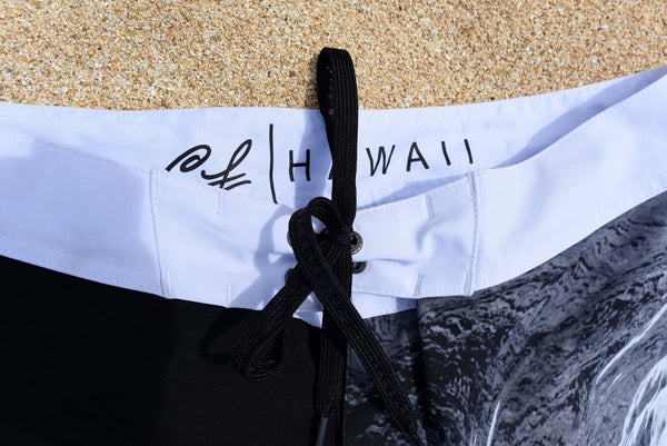 Mens Boardshorts: Sun Curl (B&W)
