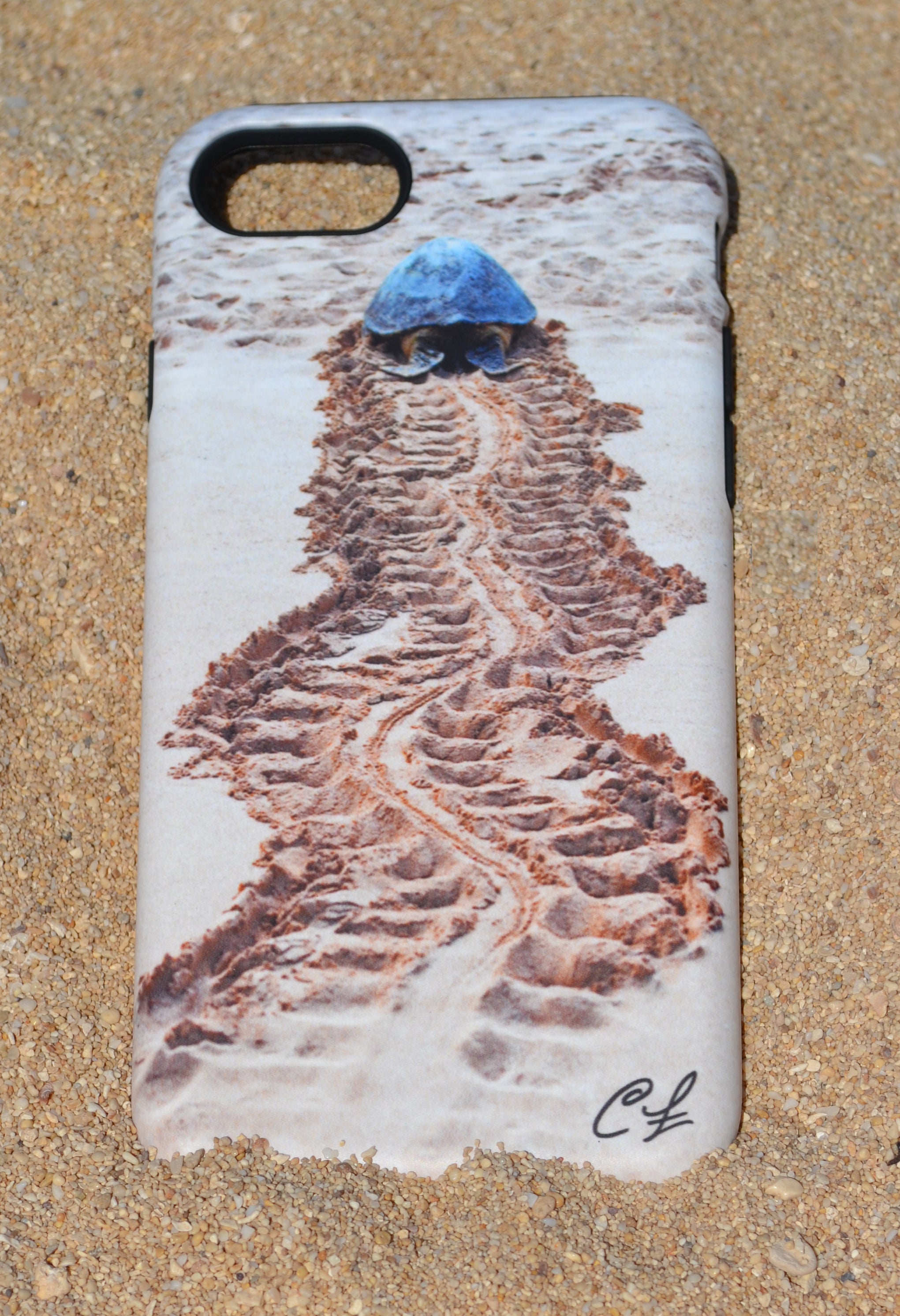 iPhone 7 & 8 Case: Honu Tracks (Matte Finish) iPhone 7 & 8 Case: Honu Tracks (Matte Finish)