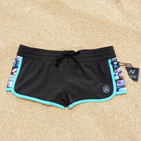 Womens Boardshorts: Shorebreak