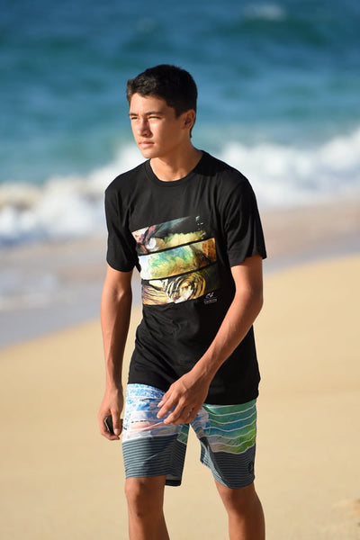 Mens T-Shirt: Split Peak (black)