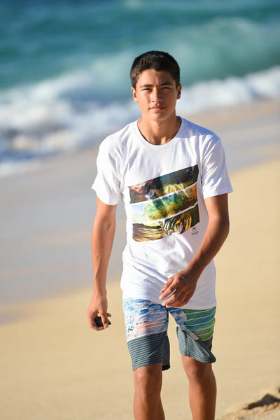 Mens T-Shirt: Split Peak (white)